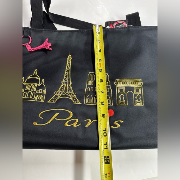 NWT Black Embroidered Paris Souvenir Shopping Tote + Eiffel Tower Keychain - Picture 8 of 9